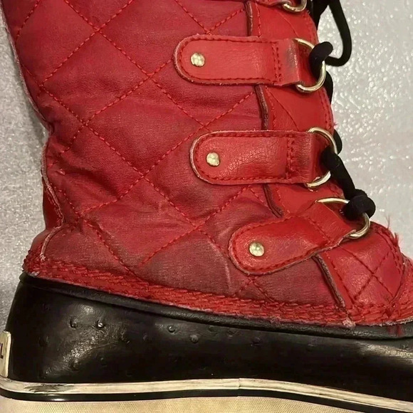 [8.5]Sorel Tofino Joan of Arc Waterproof Insulated Boot Red Faux  Fur Trim - Picture 4 of 13